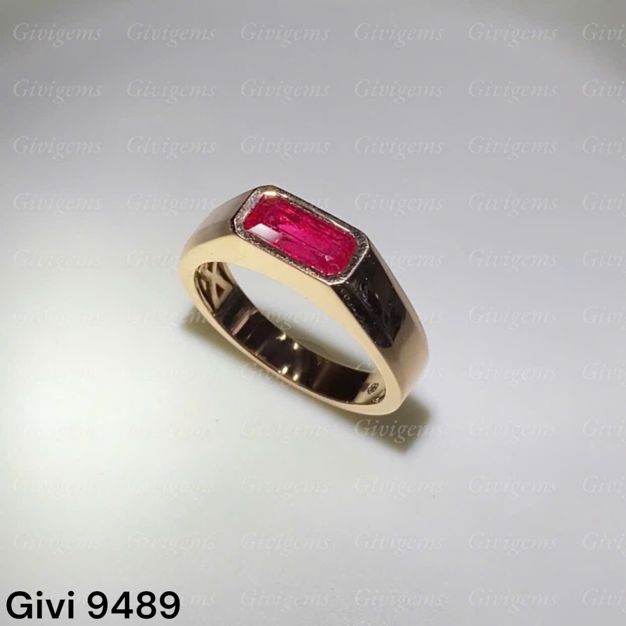 z6950348908729_0ff05f663915a6b35e90876779c221bc