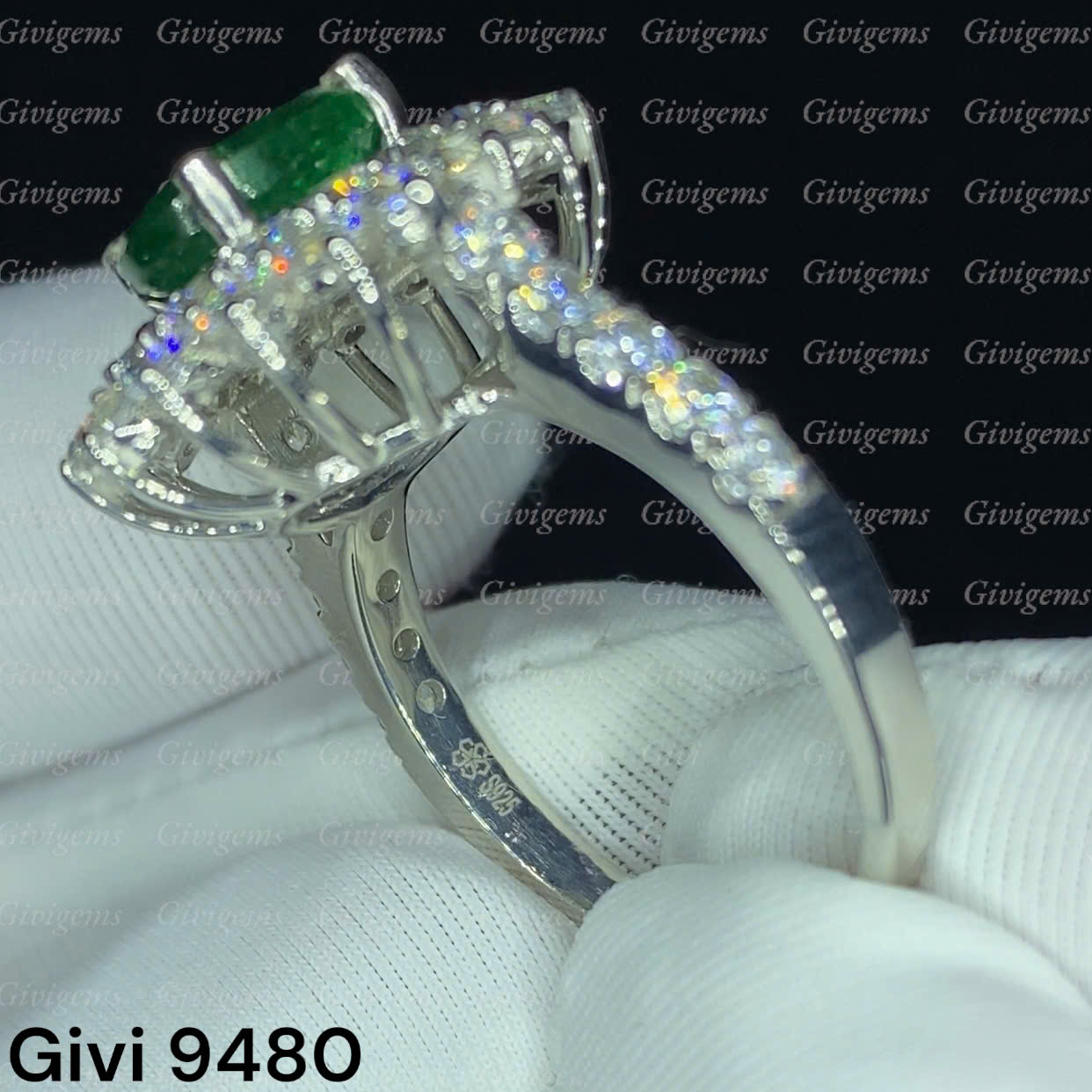 z6972926209810_a338178f3fc1930a209497ddb68af03b