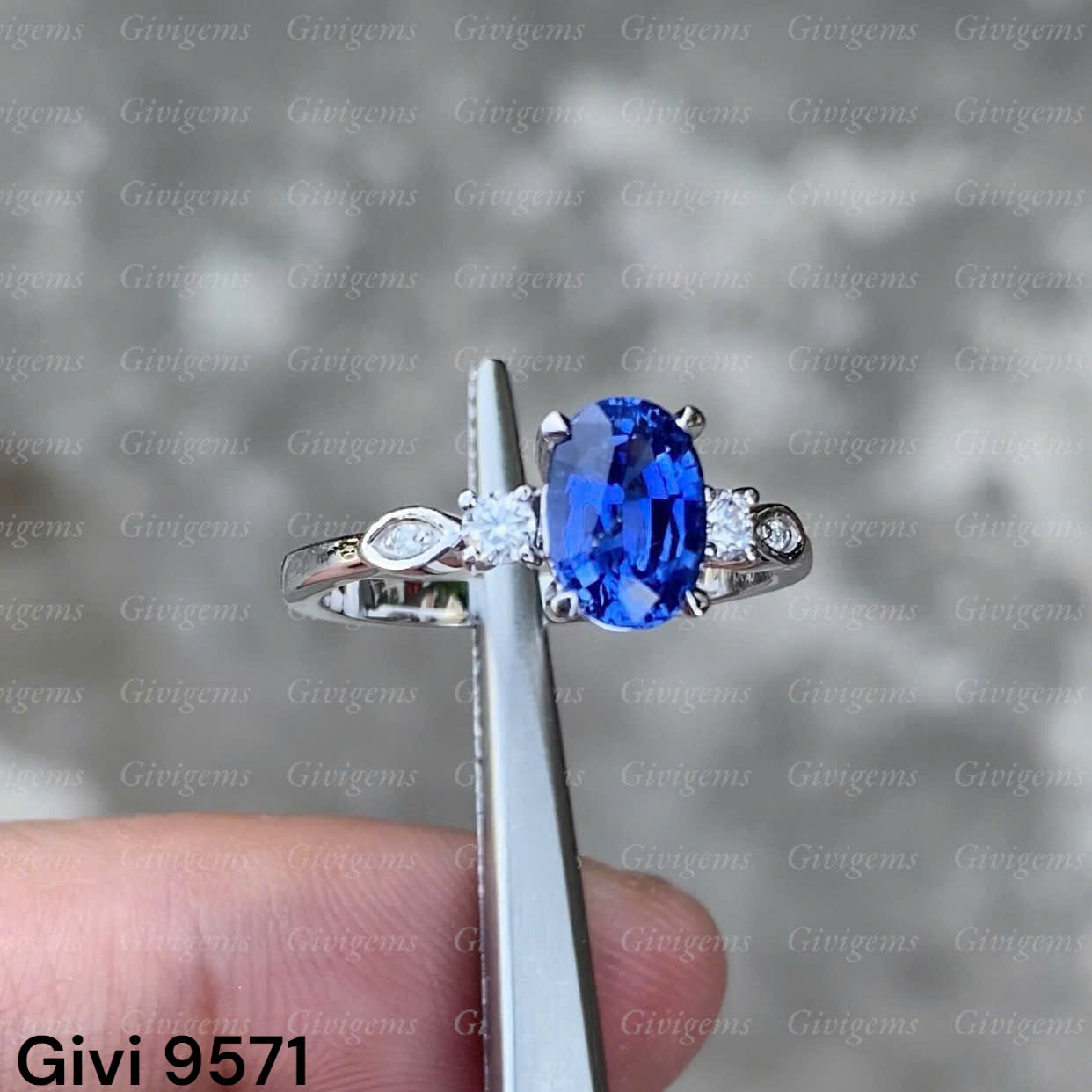 z7195099228523_11e563d3d5e32a6764f03ef767ab0cf0