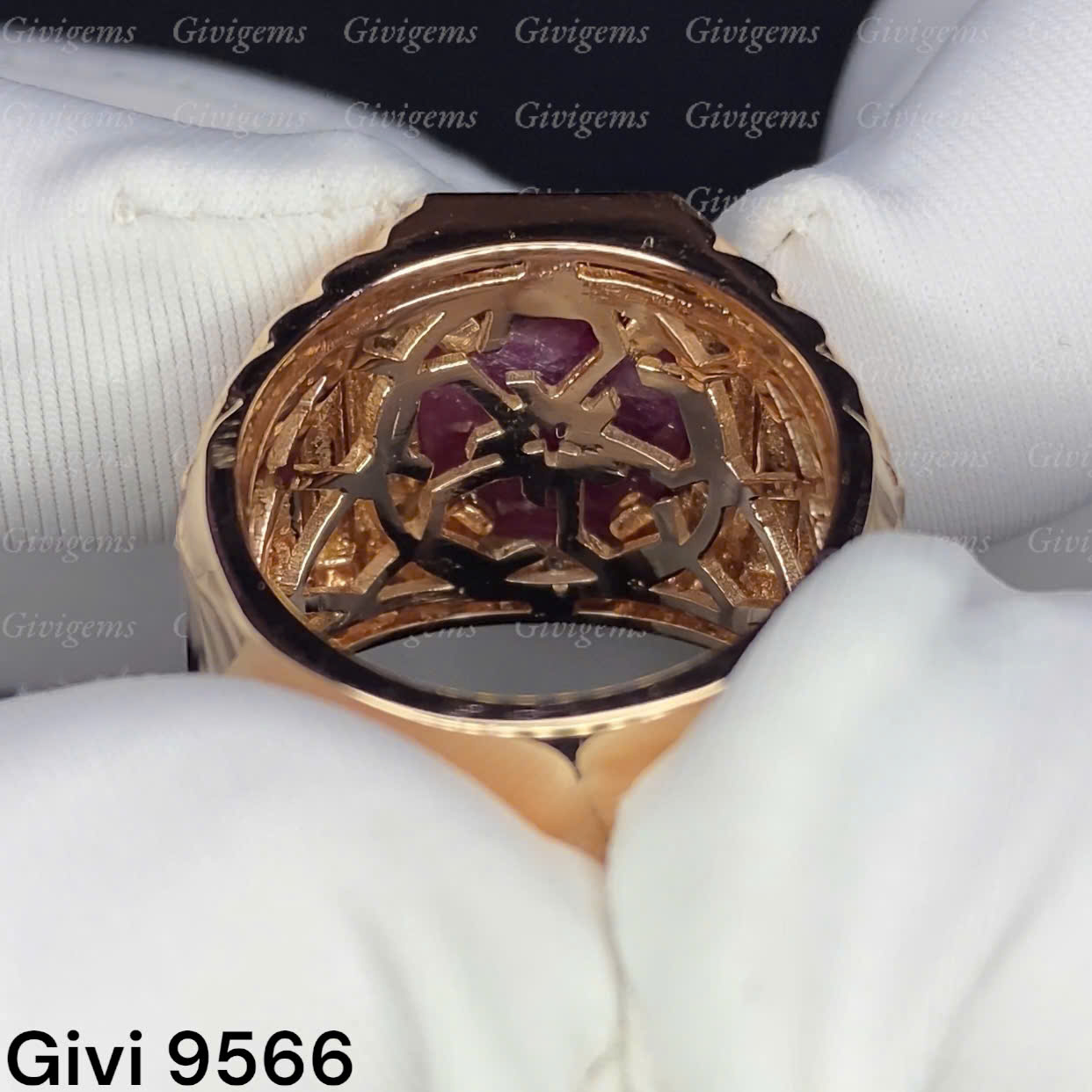 z7195250321556_ac96b9f2edc0c56dd8fd07348c91f906